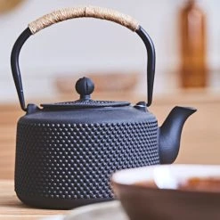 SEMA DESIGN Theiere En Fonte Noir Avec Anse Corde - Point 8 SEMA DESIGN Theiere En Fonte Noir Avec Anse Corde - Point -Côté Table Store 5b62b amb nouvellecollection2022 0846 hd