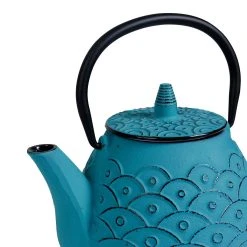 SEMA DESIGN Théière En Fonte Turquoise Et Anse Dorée - Vagues 7 SEMA DESIGN Théière En Fonte Turquoise Et Anse Dorée - Vagues -Côté Table Store 72631 DET02 WEB