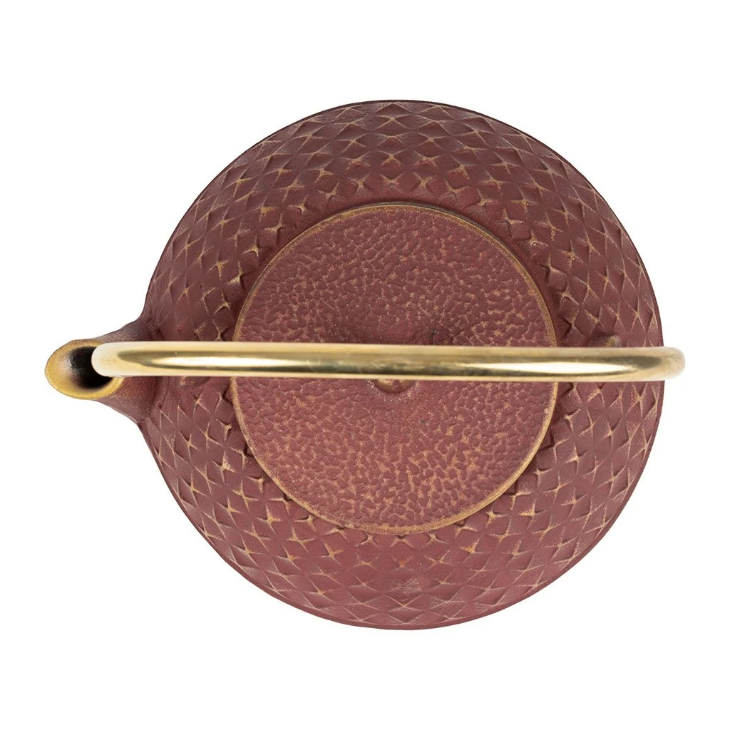 SEMA DESIGN Théière En Fonte Rouge Et Doré Avec Filtre - Tresse 6 SEMA DESIGN Théière En Fonte Rouge Et Doré Avec Filtre - Tresse – Image 4